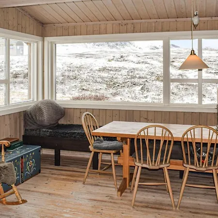 4 Bedroom Amazing In Ustaoset