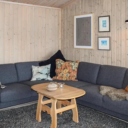 Hébergement de vacances 4 Bedroom Amazing In Ustaoset