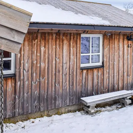 4 Bedroom Amazing In Hébergement de vacances Ustaoset