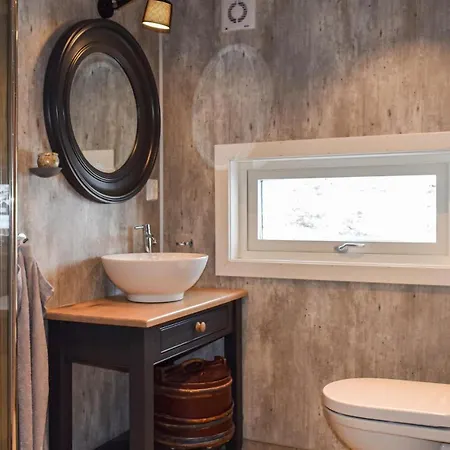 4 Bedroom Amazing In Hébergement de vacances Ustaoset